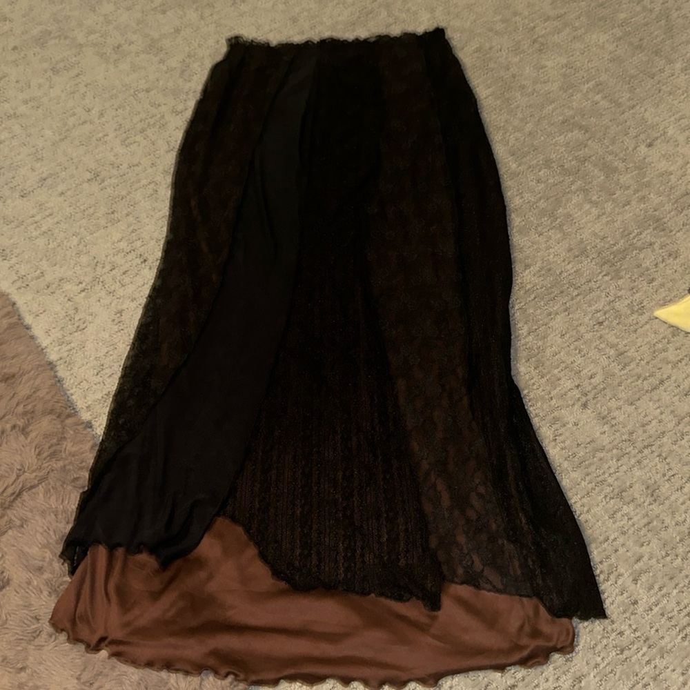 Layered mesh lace skirt